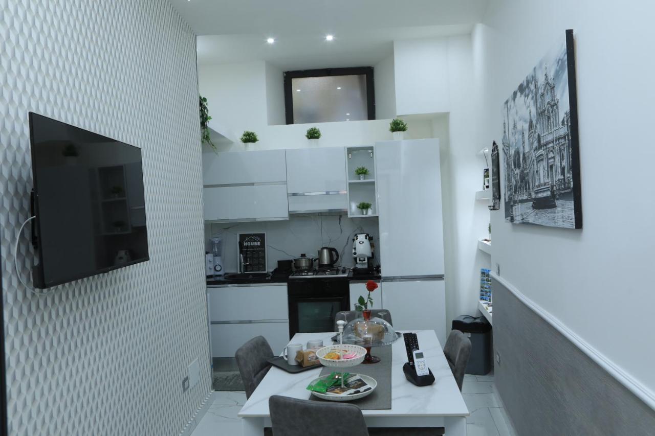 Apartamento Santi House Catania Exterior foto